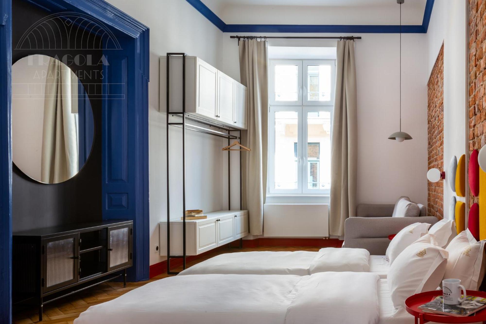 Spacious City Center Family Apartments คราคูฟ ภายนอก รูปภาพ