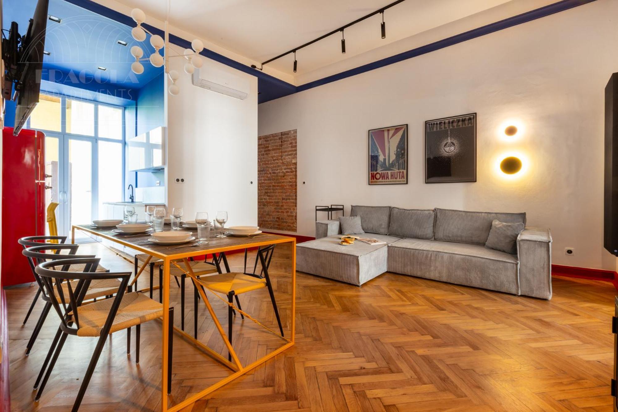 Spacious City Center Family Apartments คราคูฟ ภายนอก รูปภาพ