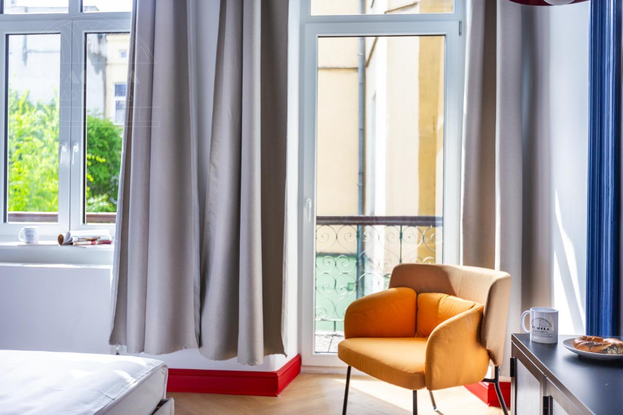 Spacious City Center Family Apartments คราคูฟ ภายนอก รูปภาพ